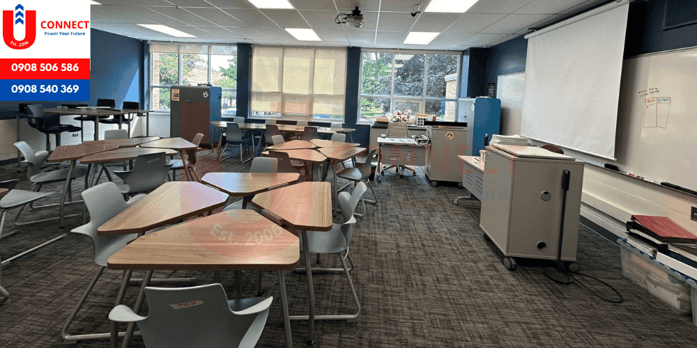 Giới thiệu trường trung học Carmel Catholic, bang Illinois, Mỹ và cơ sở vật chất của trường Carmel